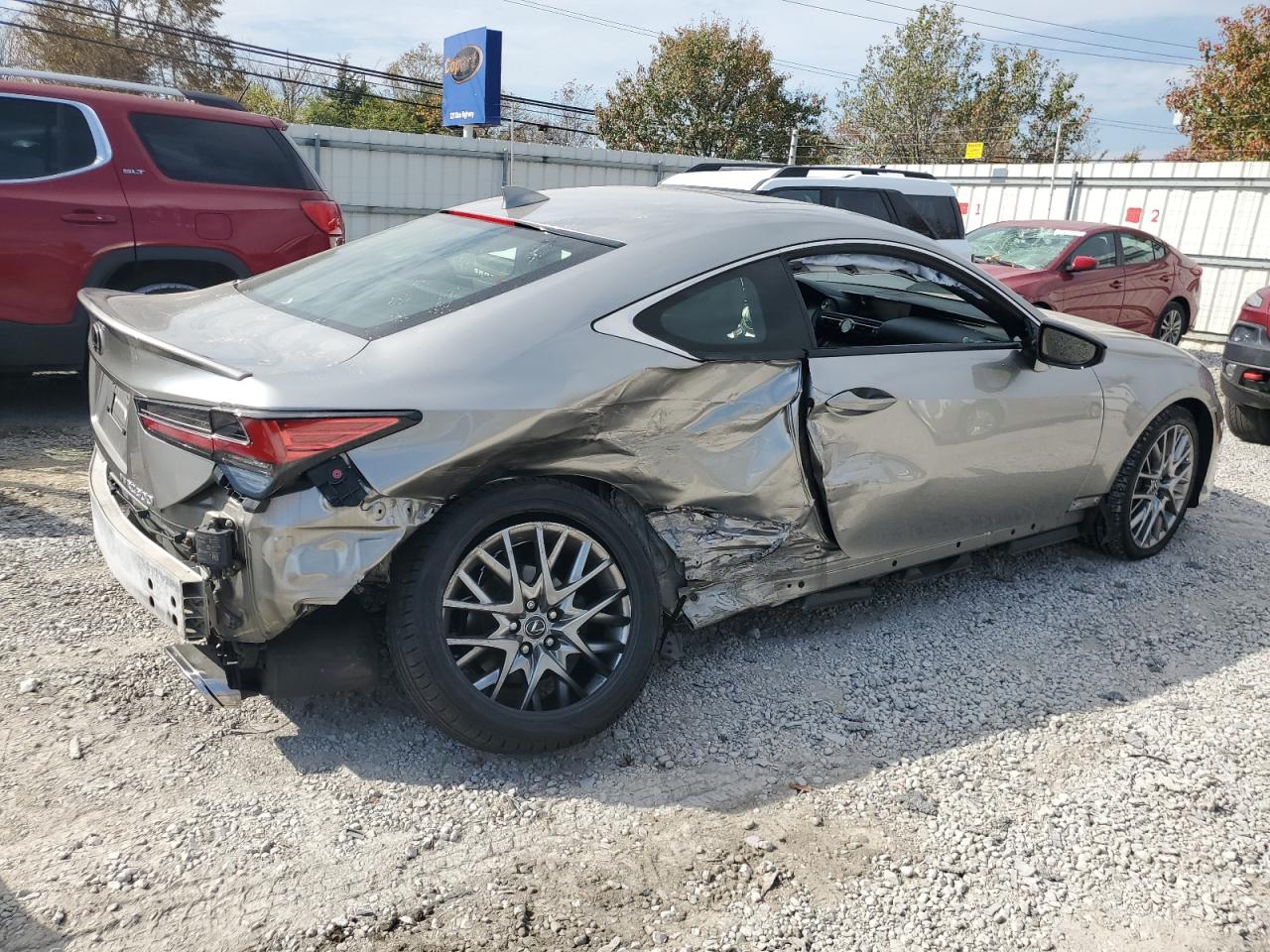 2021 Lexus RC - Image 3