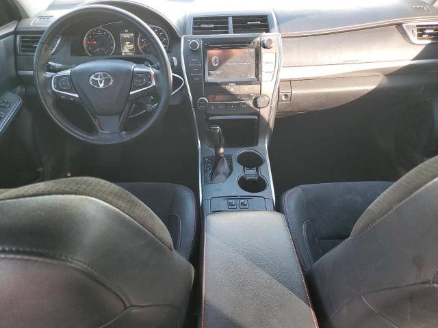  TOYOTA CAMRY 2016 Biały