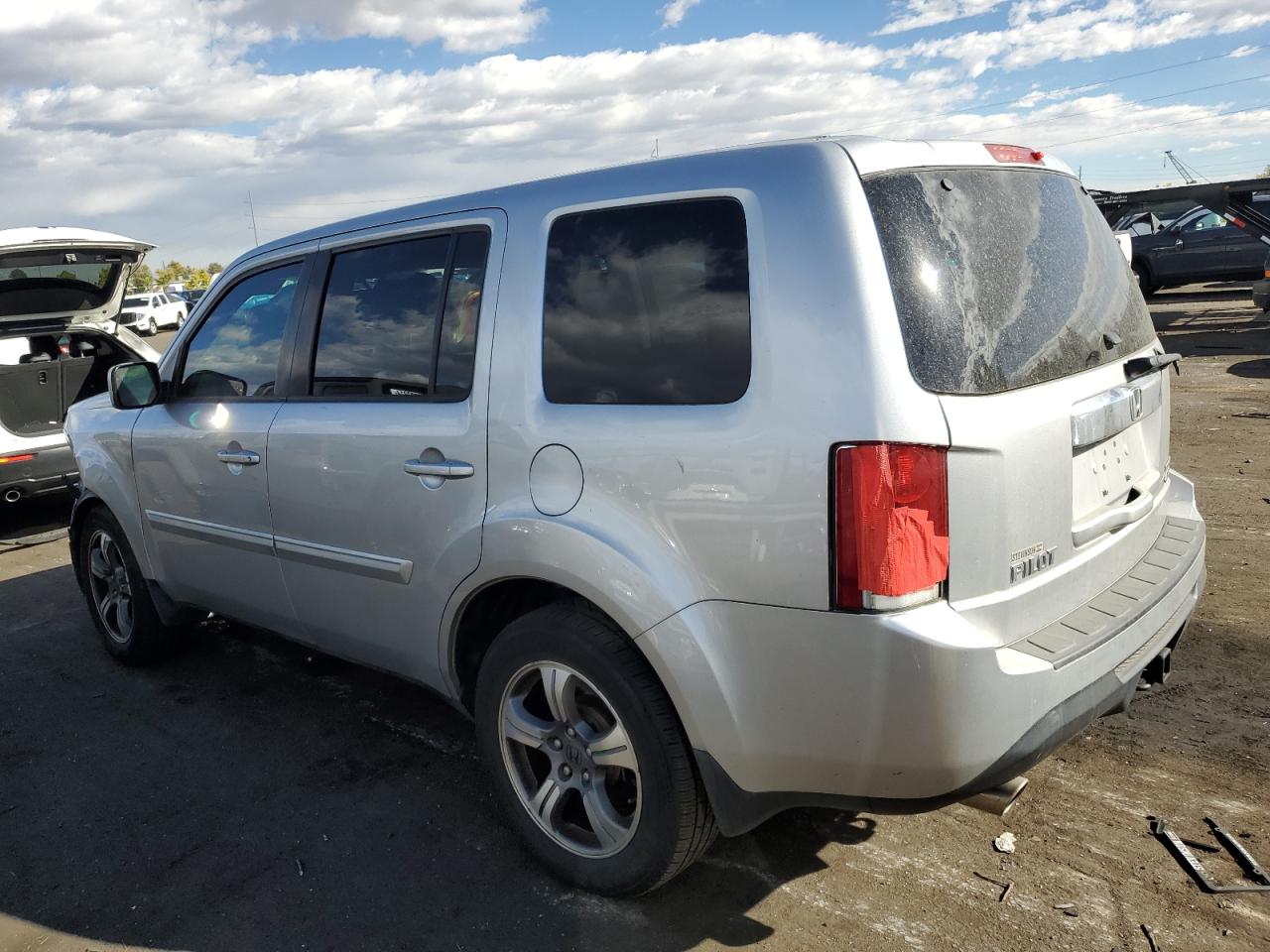 2015 Honda Pilot - Image 2