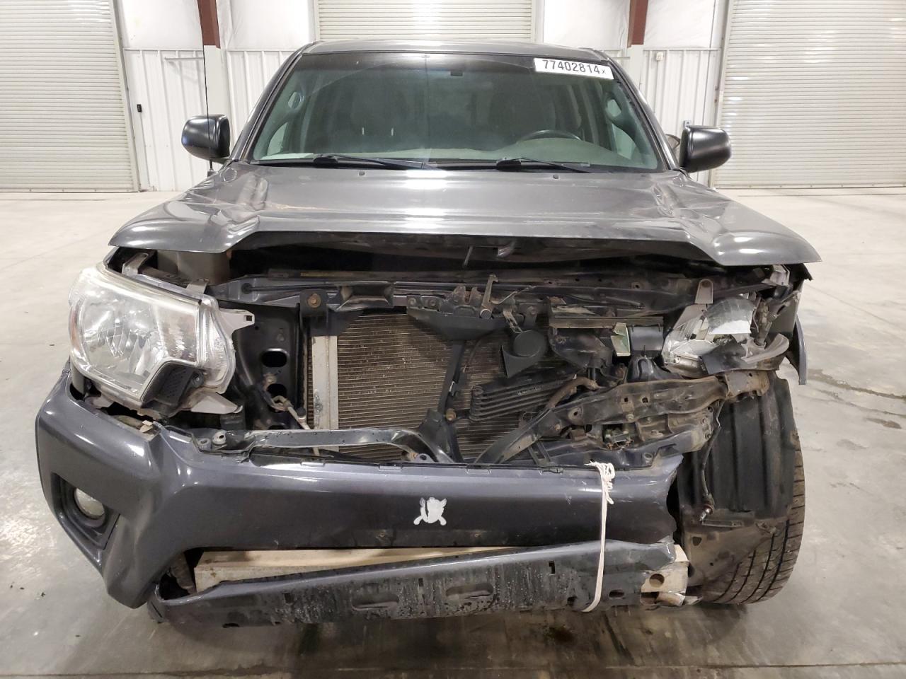 2015 Toyota Tacoma - Image 5