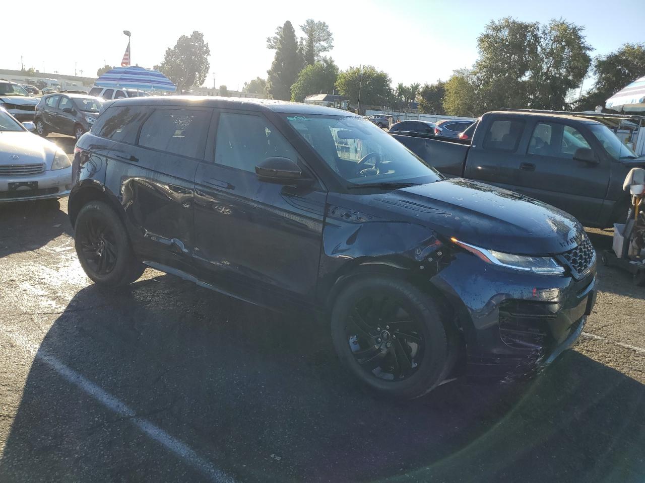 2023 Land Rover Range Rover - Image 4