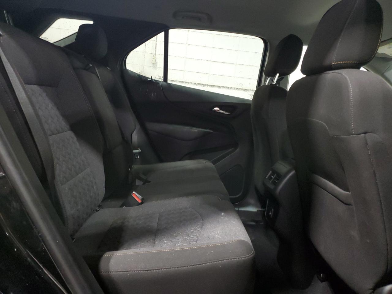 2022 Chevrolet Equinox - Image 11