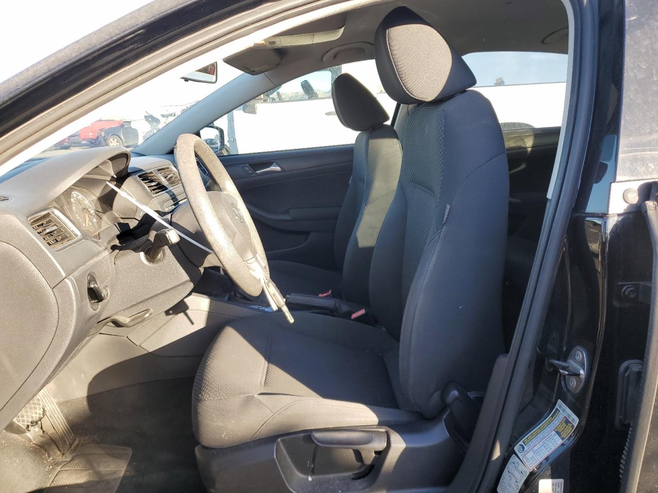 2011 Volkswagen Jetta Base VIN: 3VW2K7AJ9BM011269 Lot: 74818694