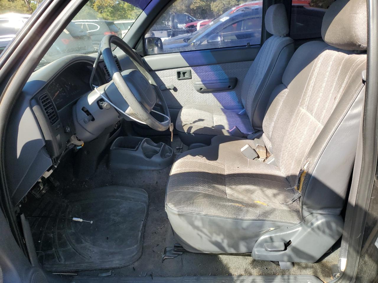 1997 Toyota Tacoma Xtracab VIN: 4TAVL52N1VZ245262 Lot: 77192264