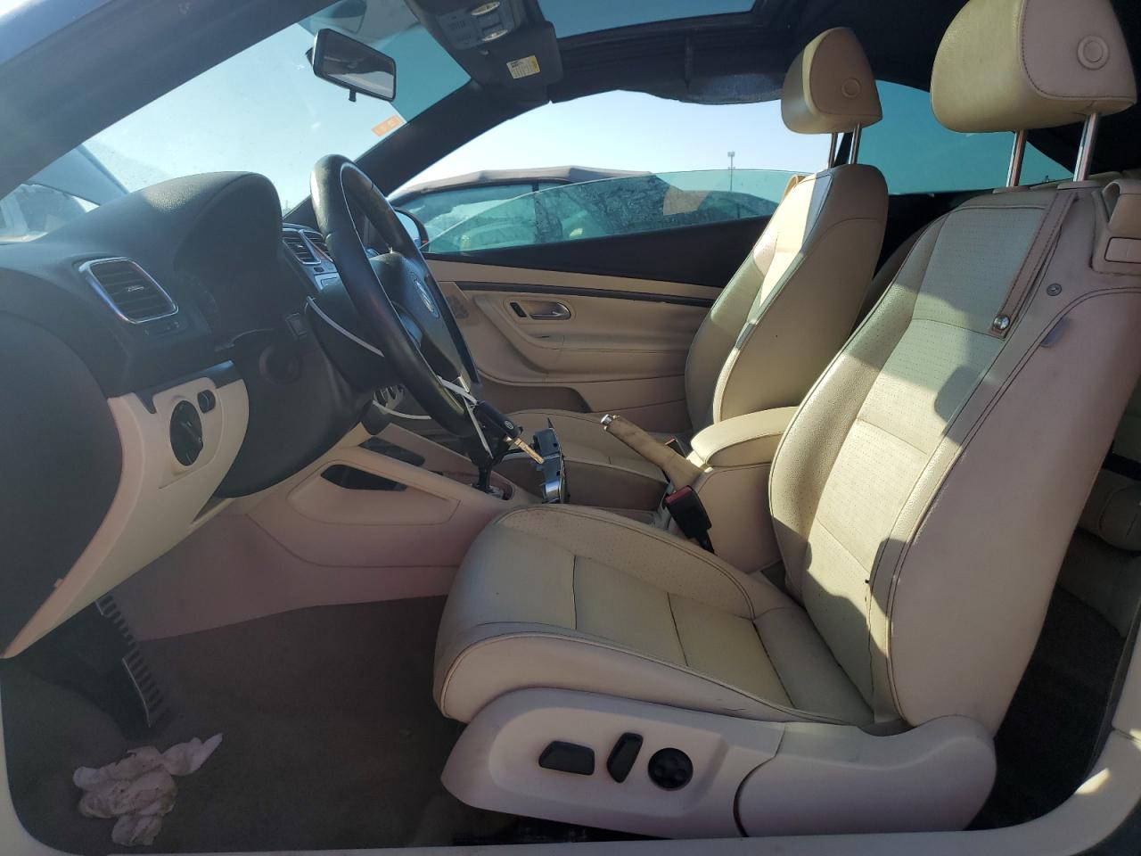 2007 Volkswagen Eos 2.0T VIN: WVWBA71F37V052995 Lot: 78167864