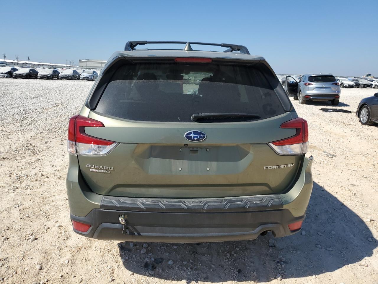 2019 Subaru Forester Premium VIN: JF2SKAGC7KH596030 Lot: 74213704