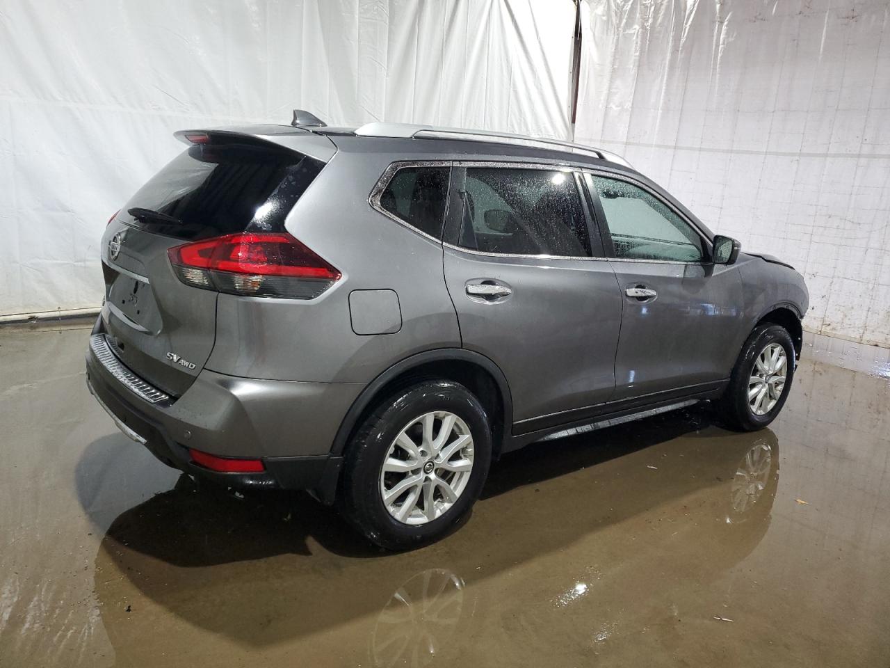 2020 Nissan Rogue - Image 3