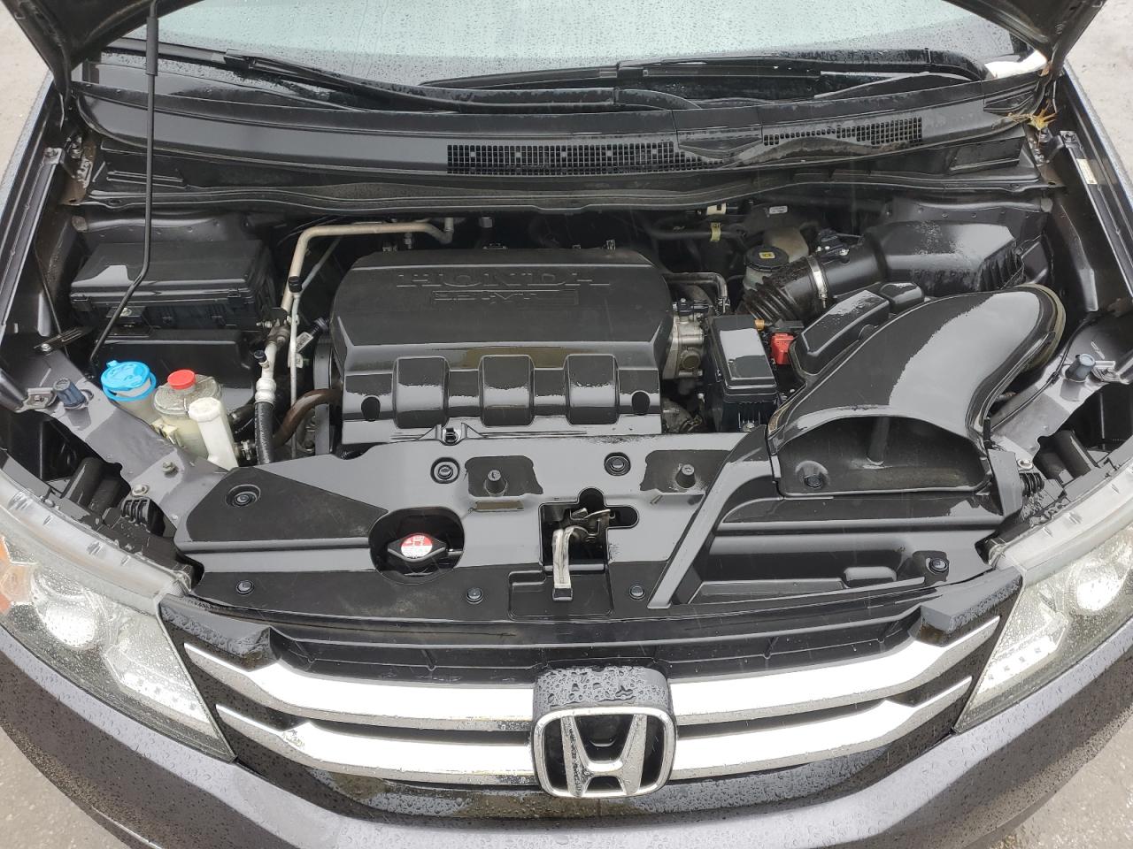 2016 Honda Odyssey - Image 12