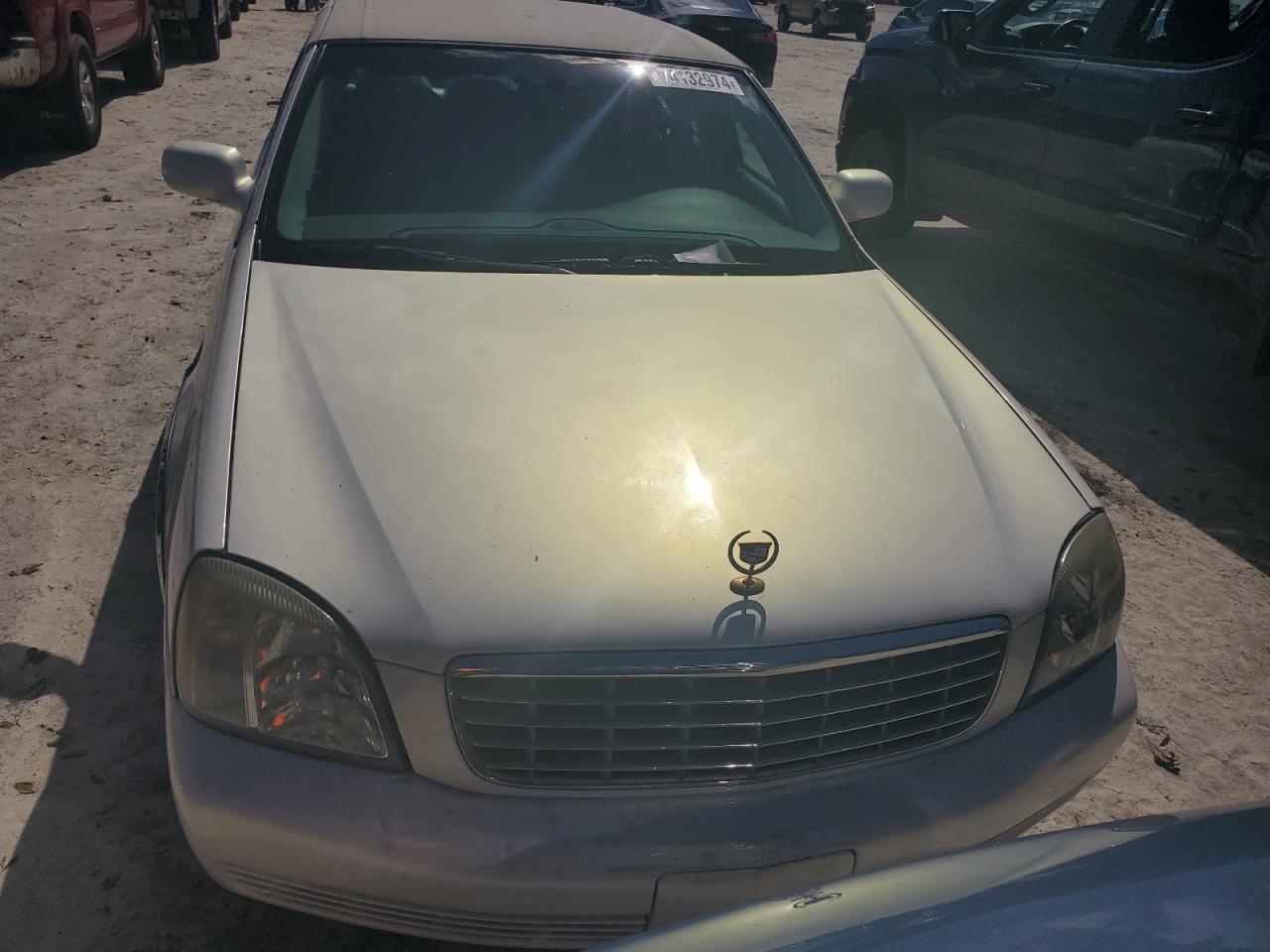 2004 Cadillac Deville VIN: 1G6KD54Y84U133911 Lot: 74132974