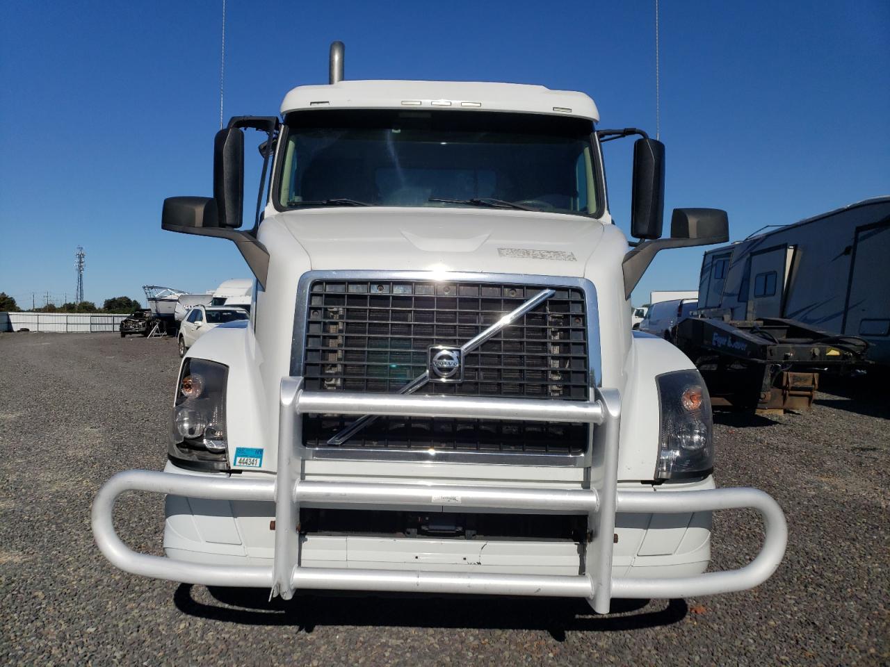 4V4NC9EH2GN948689 2016 Volvo Vn Vnl