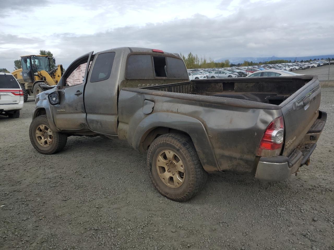 2010 Toyota Tacoma - Image 2