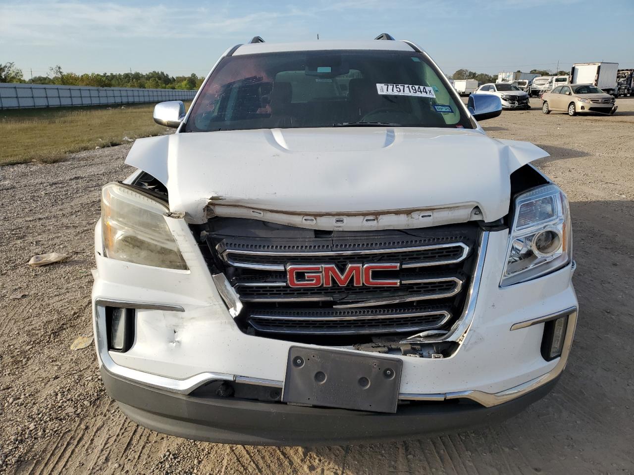 2016 GMC Terrain - Image 5