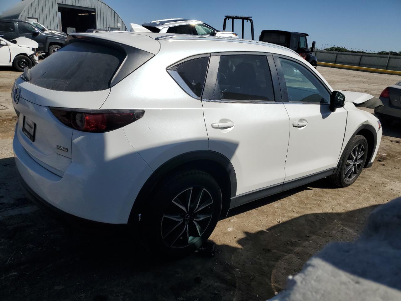 2018 Mazda CX-5 - Image 3