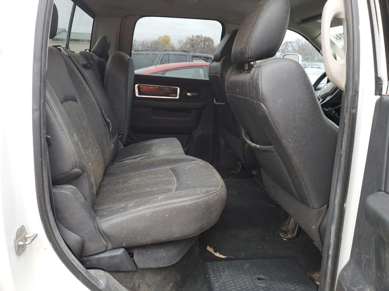 2010 Dodge RAM - Image 10