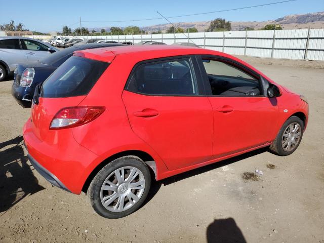  MAZDA 2 2014 Красный