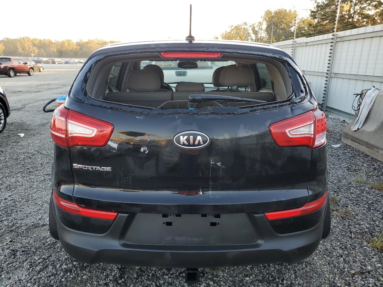 2011 Kia Sportage Lx VIN: KNDPBCA2XB7083831 Lot: 75549194