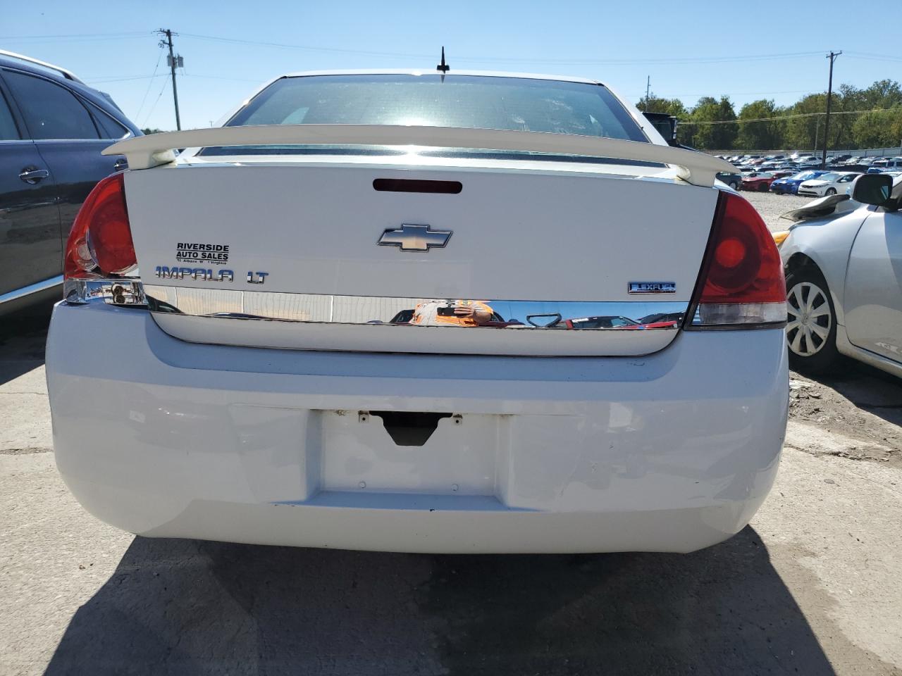 2G1WG5EK5B1295786 2011 Chevrolet Impala Lt