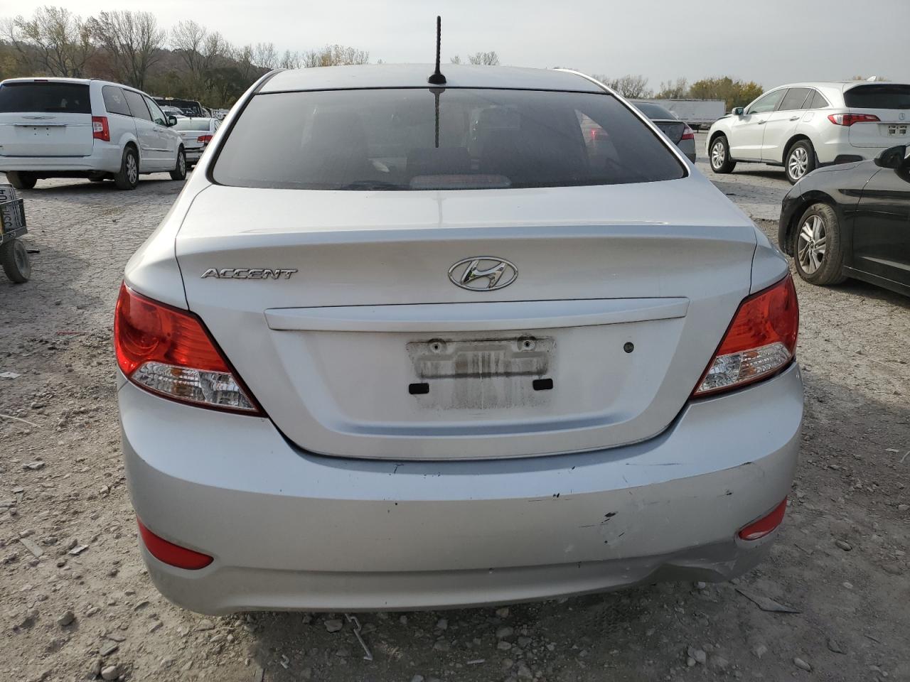 2013 Hyundai Accent Gls VIN: KMHCU4AE7DU579257 Lot: 77814364