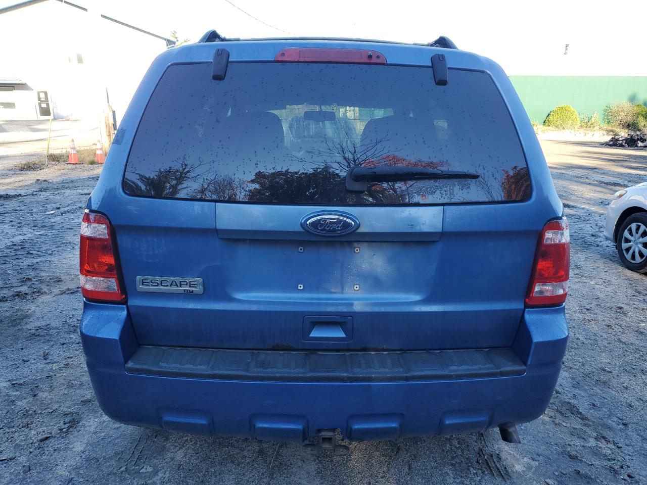 1FMCU0DG7AKA00801 2010 Ford Escape Xlt