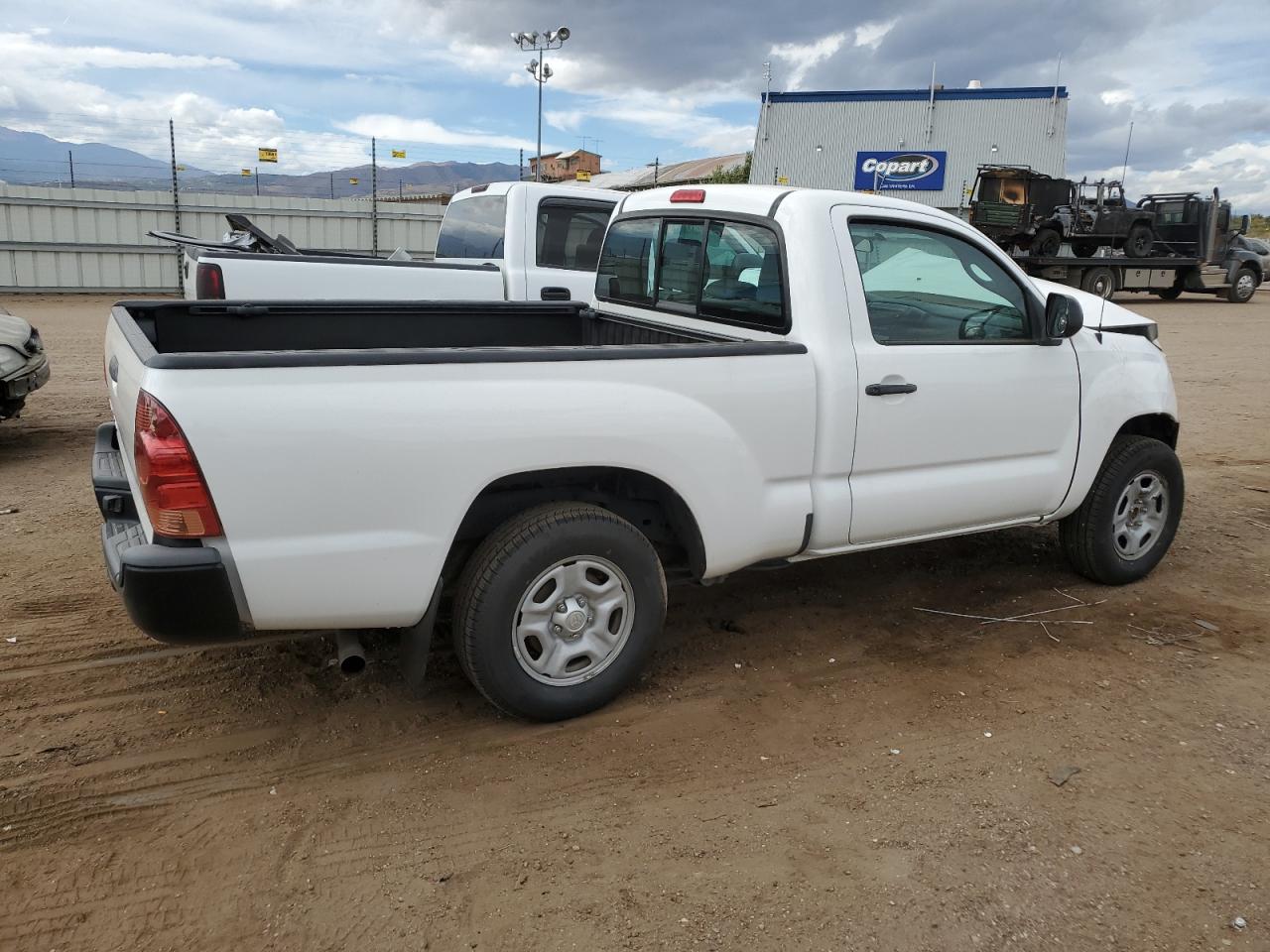 2014 Toyota Tacoma - Image 3