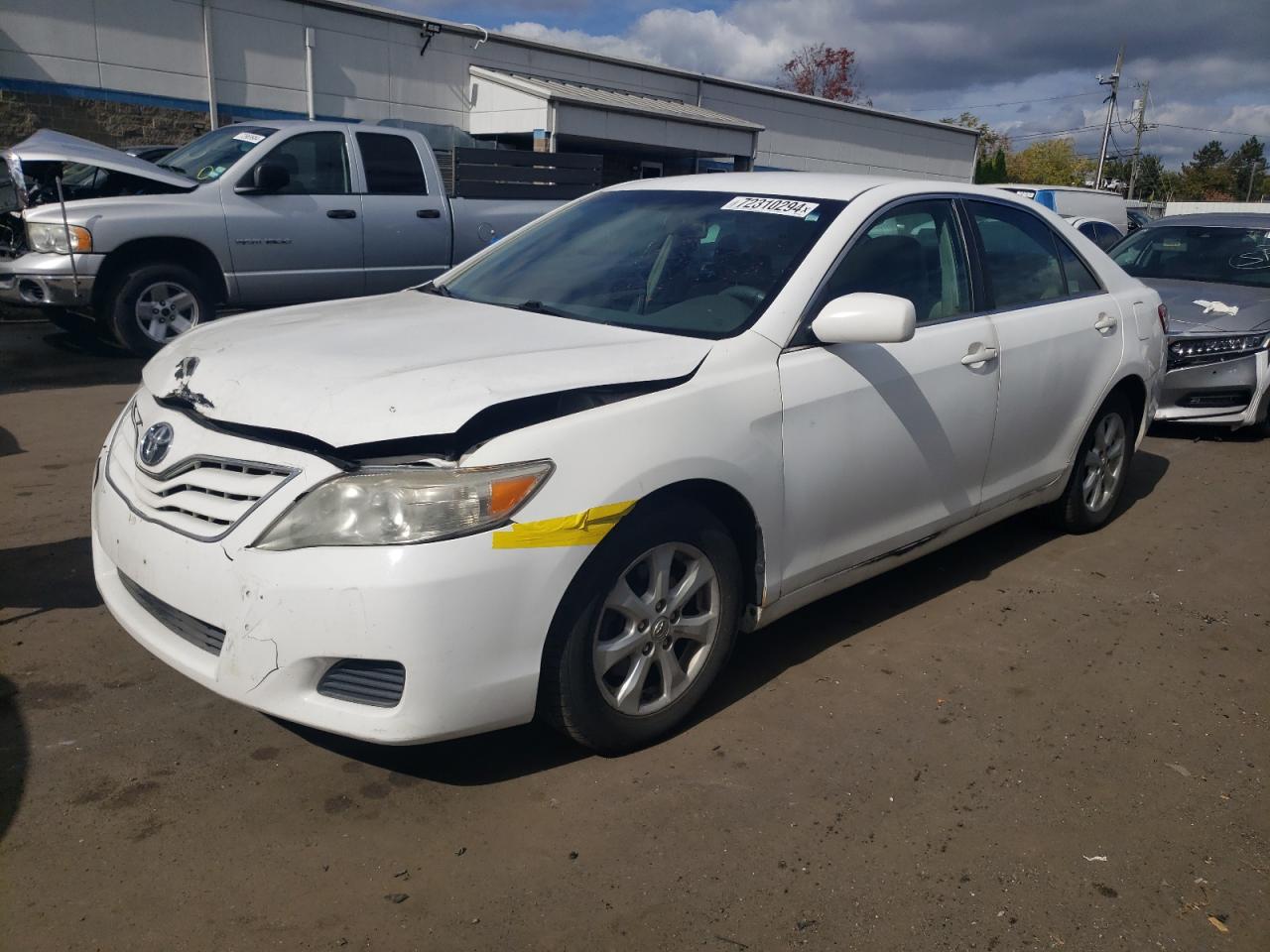 2011 Toyota Camry - Image 1