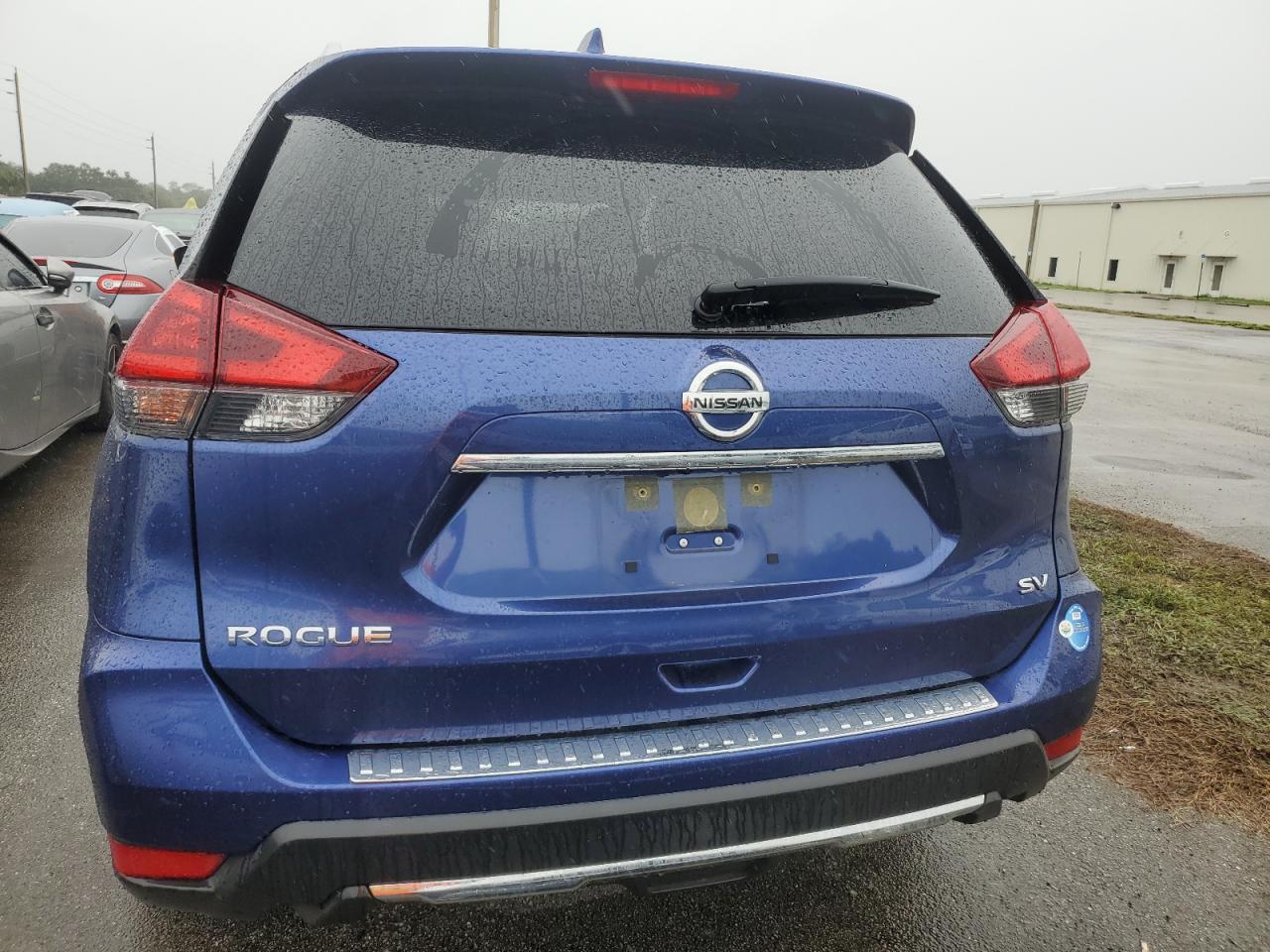 JN8AT2MT8JW469836 2018 Nissan Rogue S