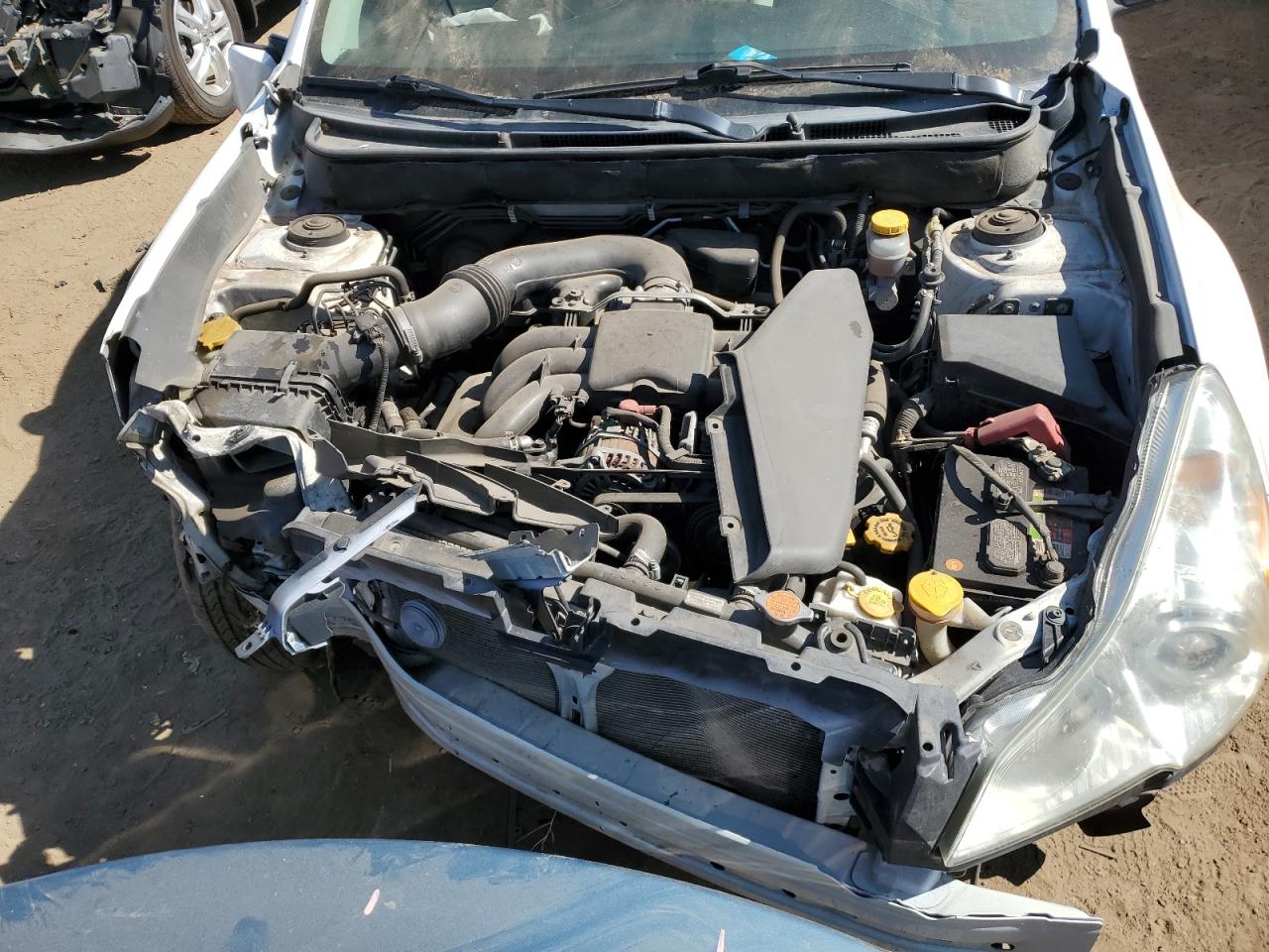2011 Subaru Outback - Image 11