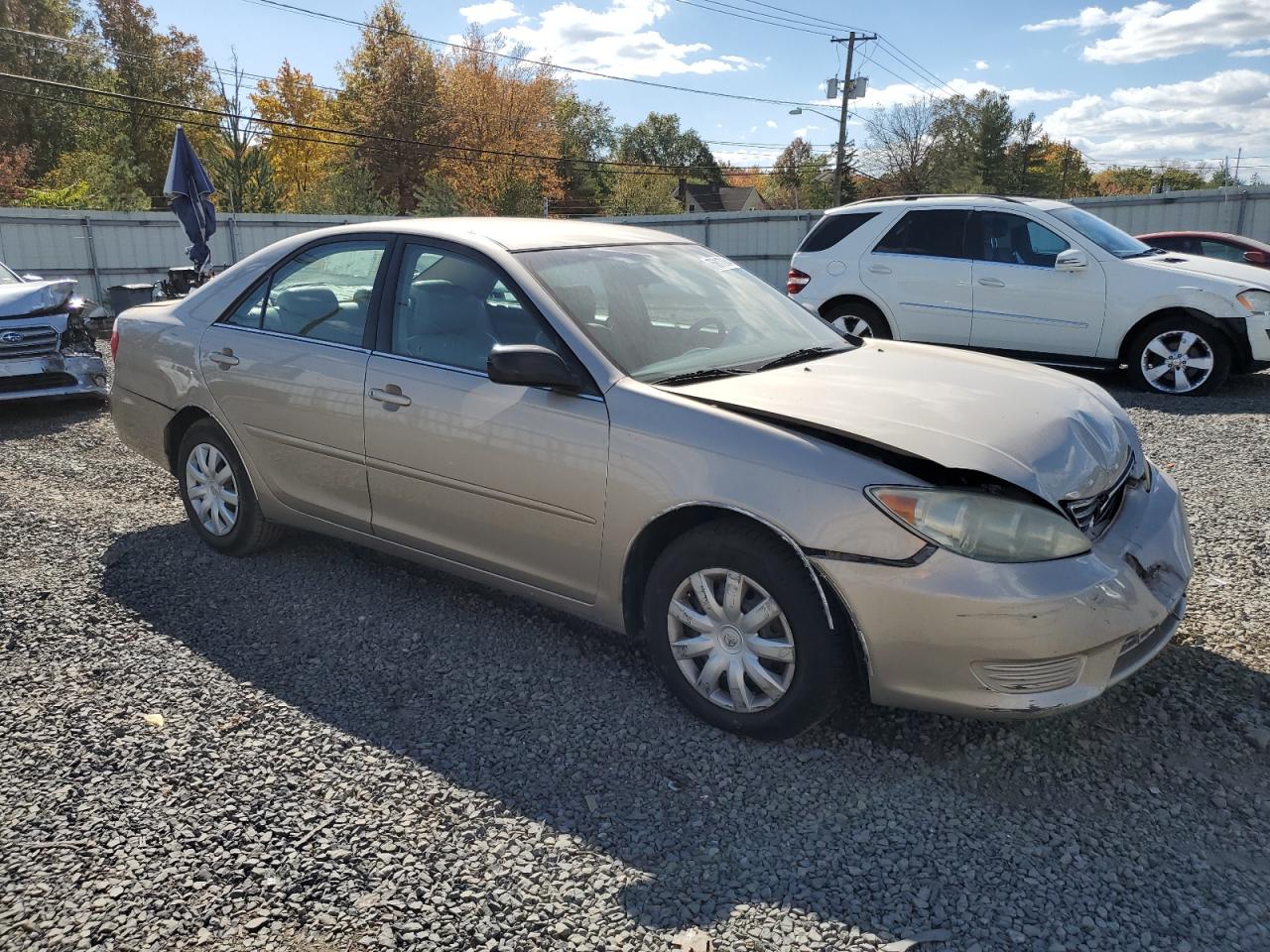 2005 Toyota Camry - Image 4