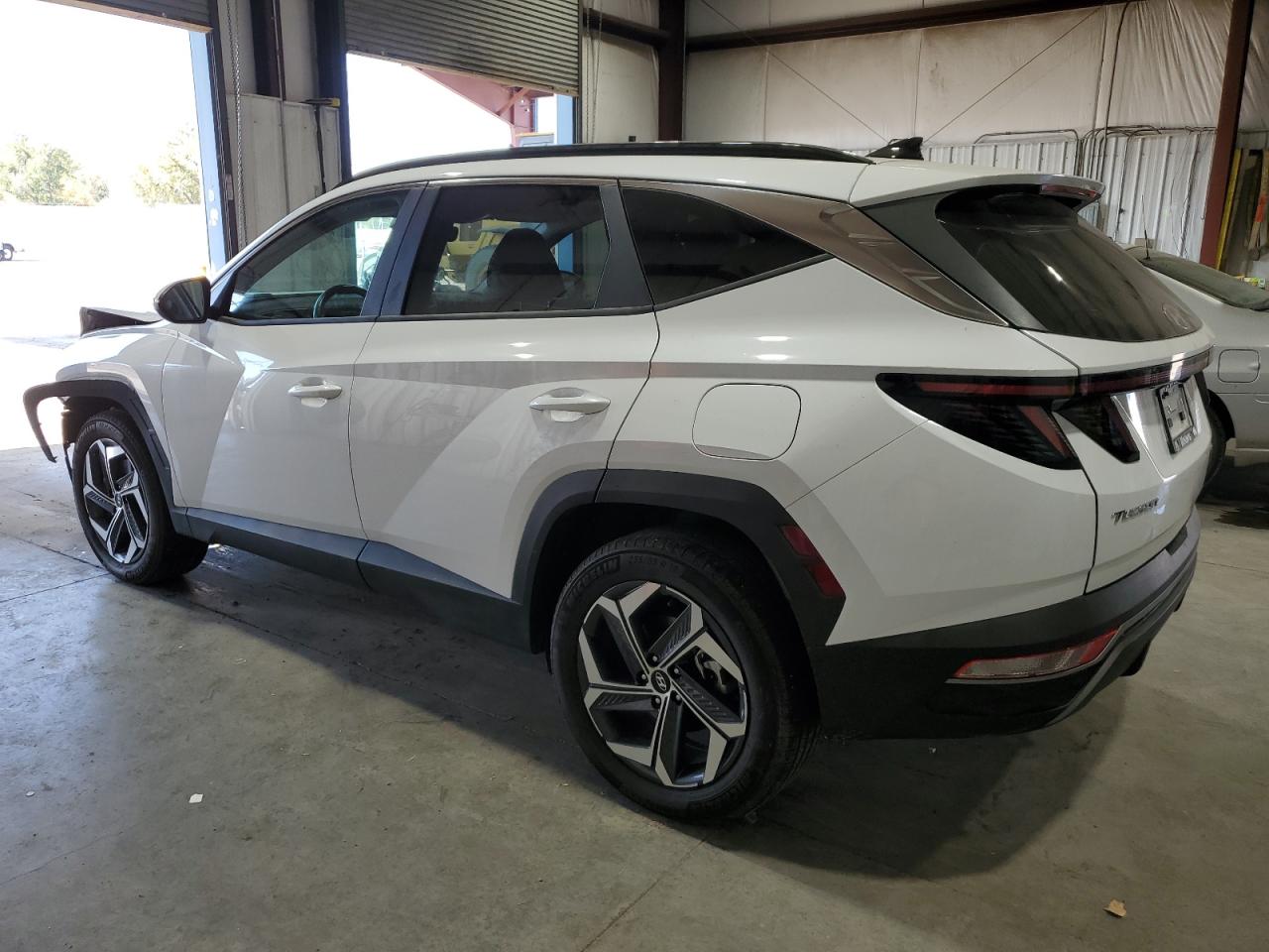 2022 Hyundai Tucson - Image 2