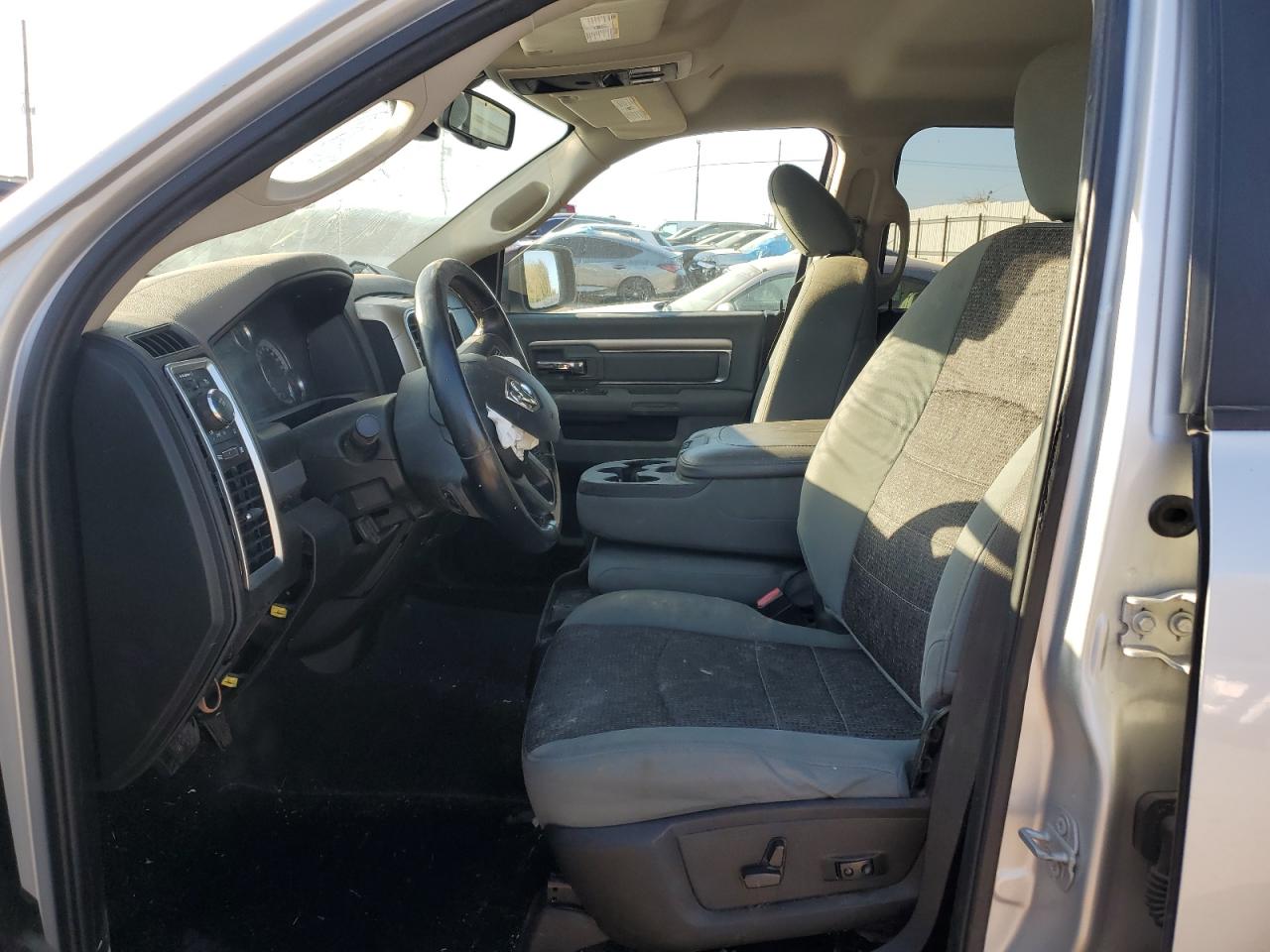 2018 RAM 1500 - Image 7