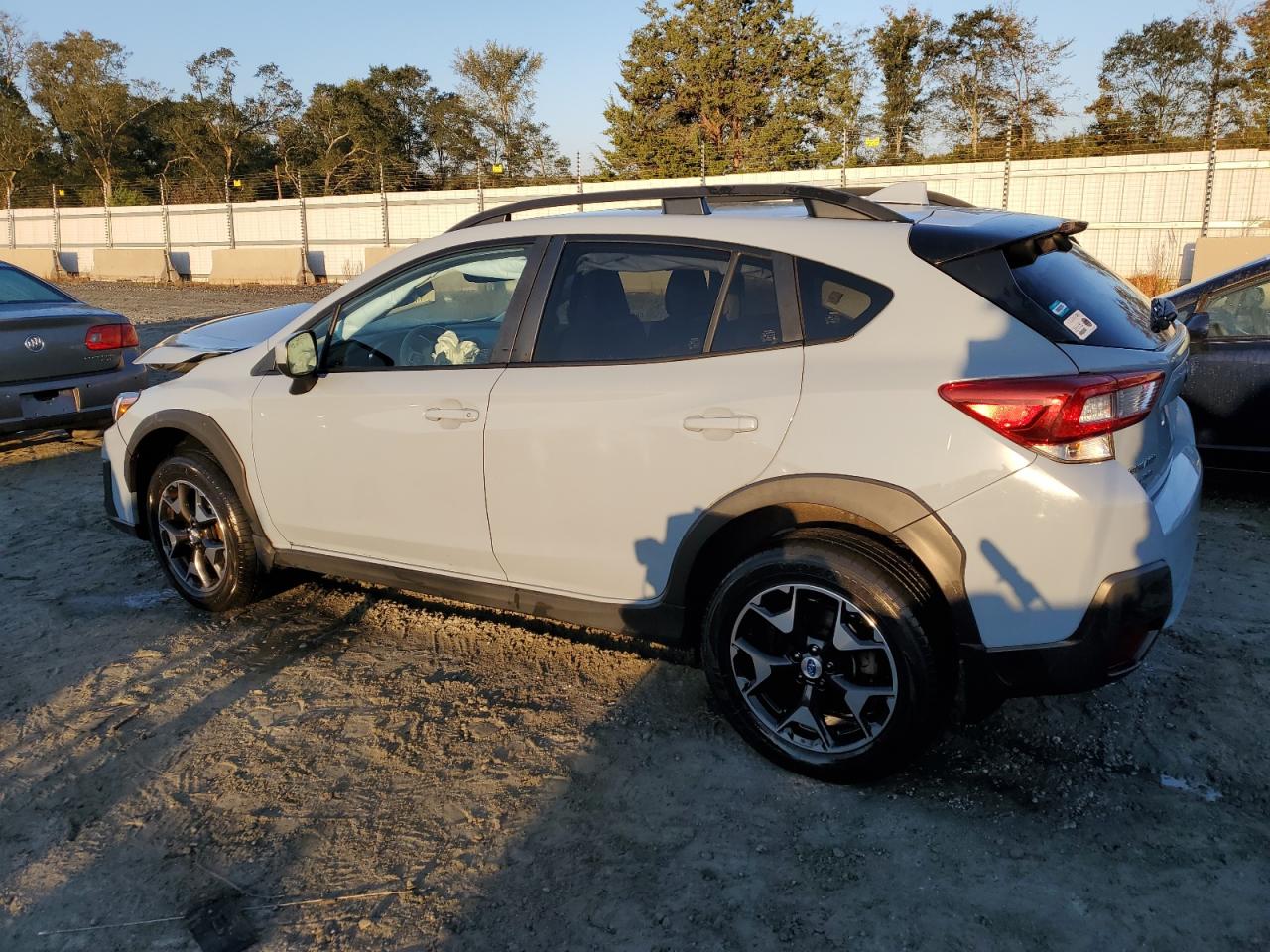 JF2GTADC9J8273474 2018 Subaru Crosstrek Premium