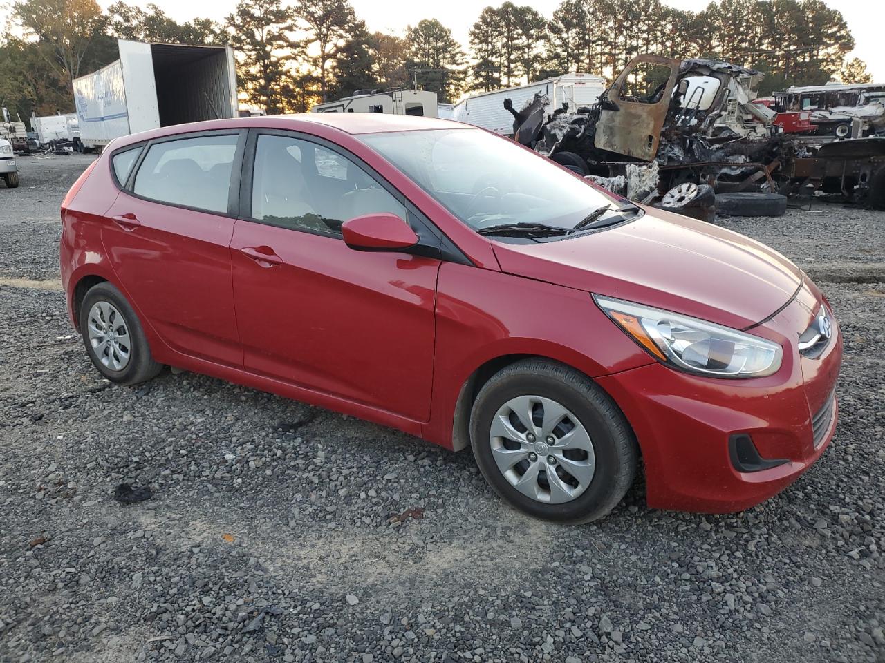 KMHCT5AE5GU285918 2016 Hyundai Accent Se