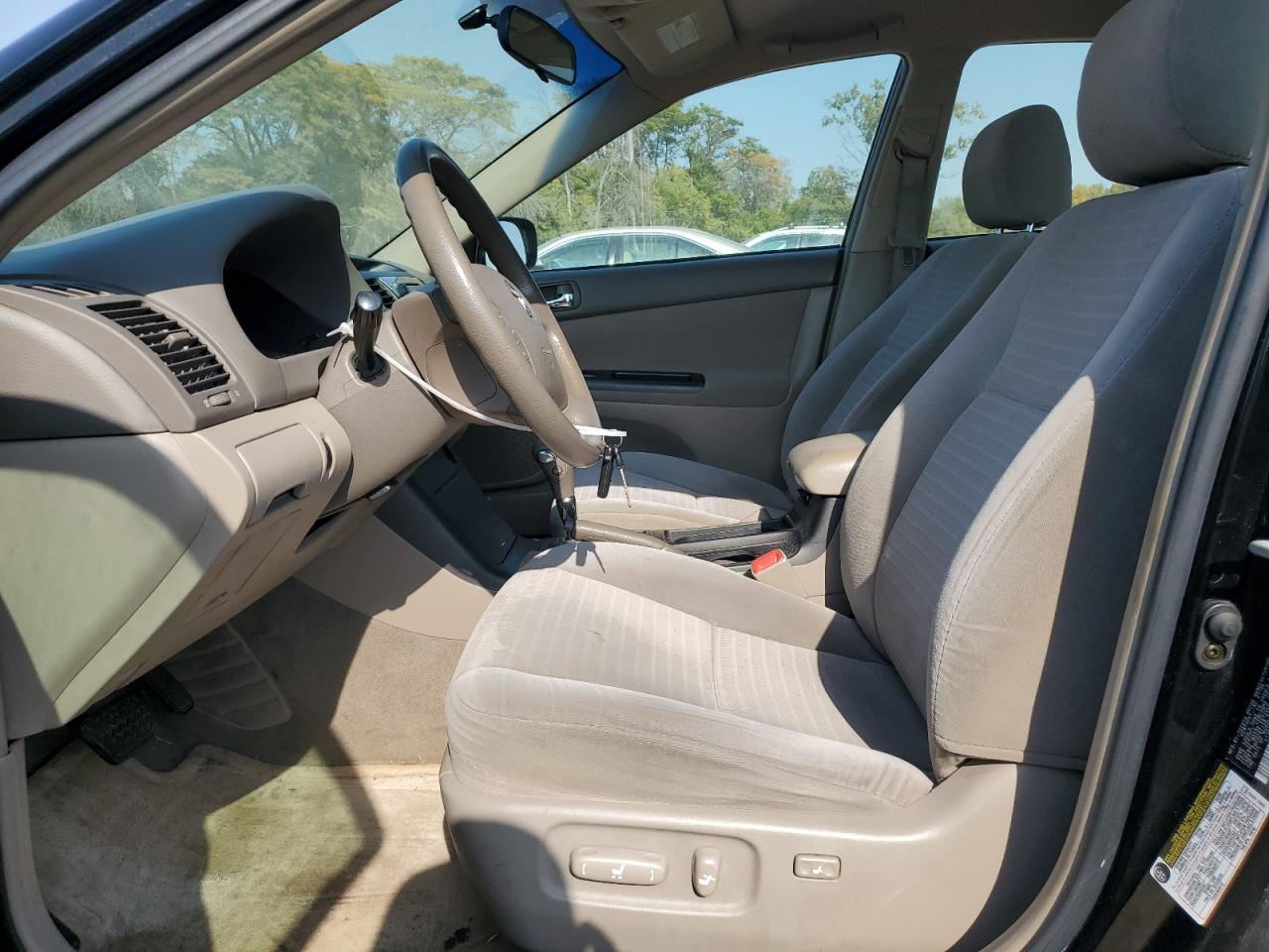 2006 Toyota Camry - Image 7