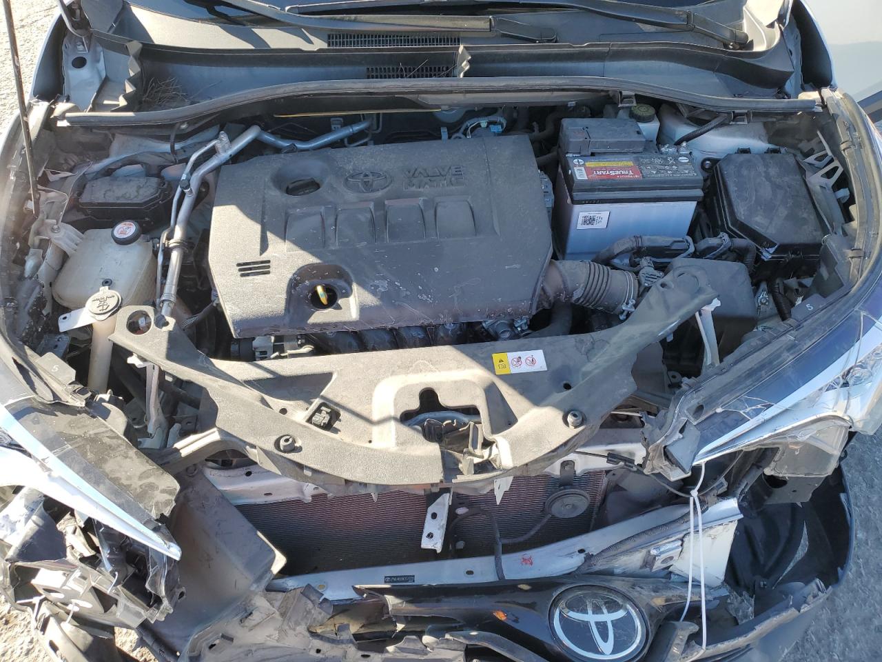 JTNKHMBX9K1045725 2019 Toyota C-Hr Xle