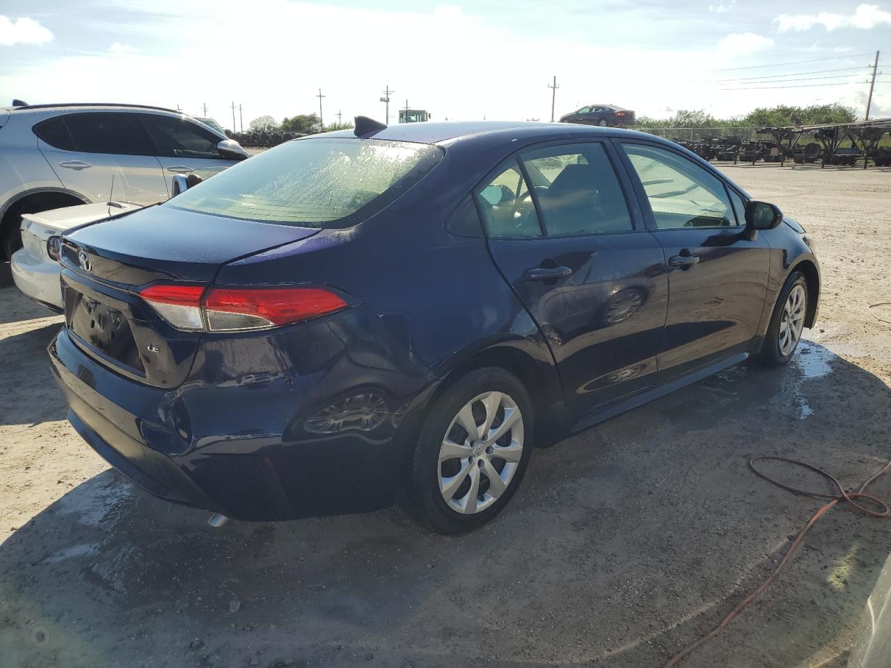2021 Toyota Corolla - Image 3