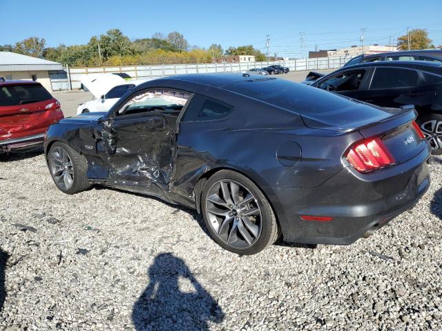 Coupet FORD MUSTANG 2016 Szary