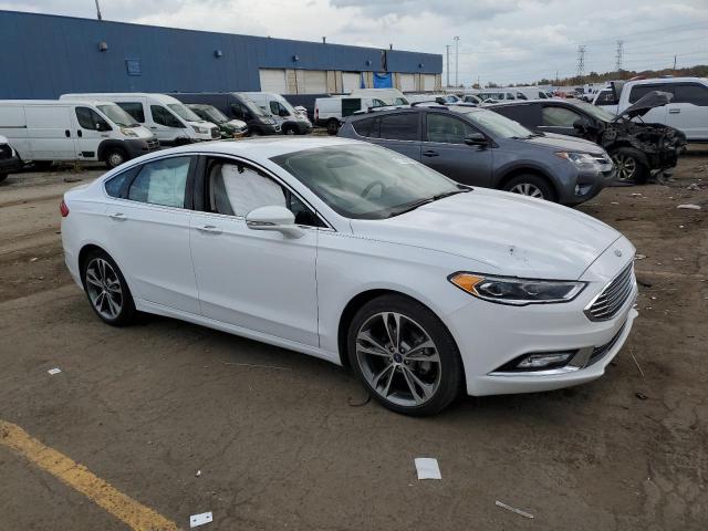 Sedans FORD FUSION 2017 Biały