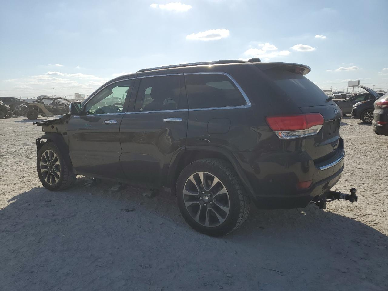 1C4RJECG2HC614746 2017 Jeep Grand Cherokee Overland