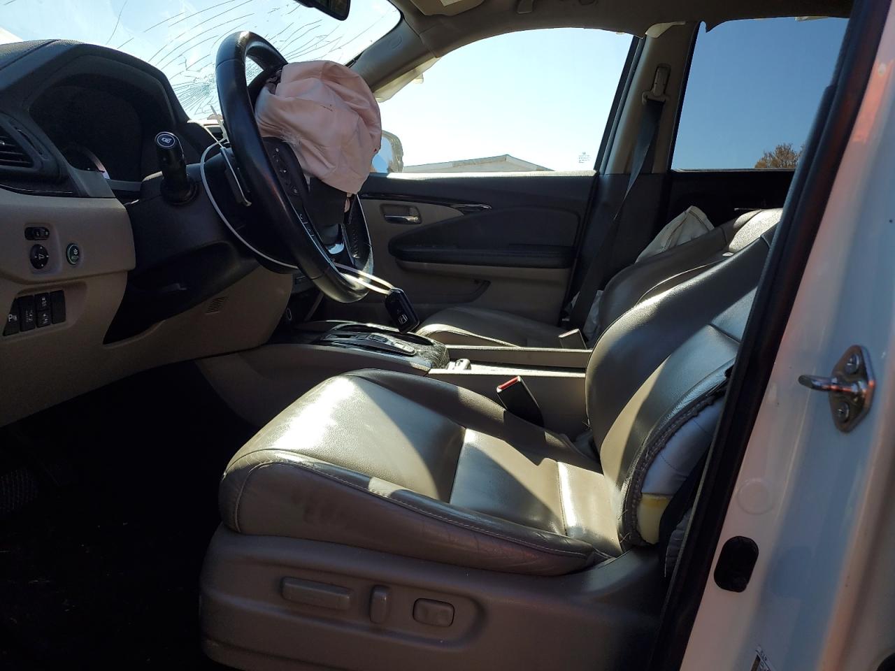 2017 Honda Pilot - Image 7