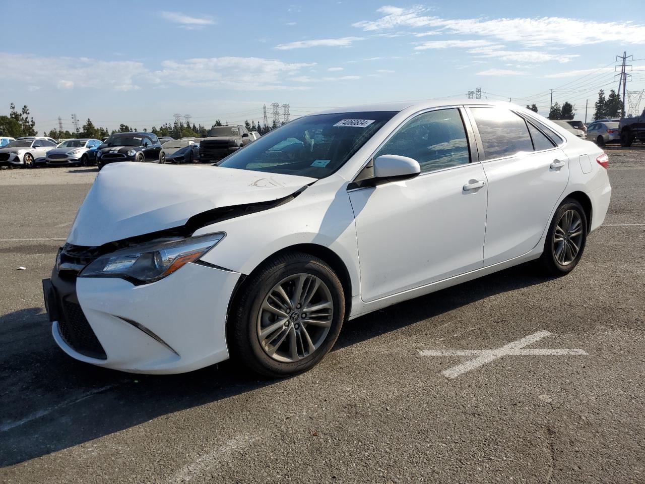 4T1BF1FK7GU165466 2016 TOYOTA CAMRY - Image 1