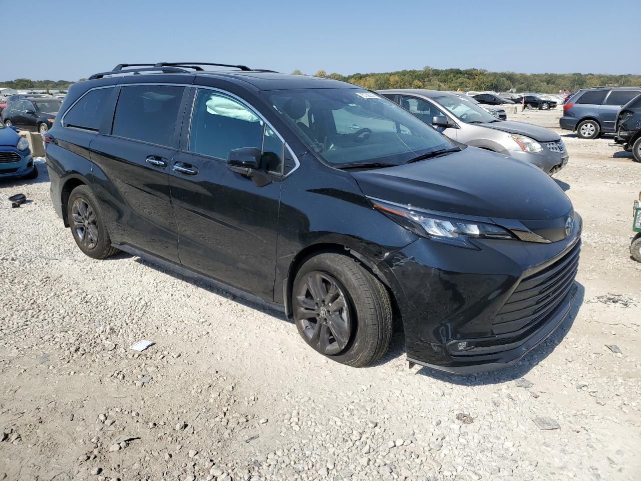 VIN 5TDCSKFC7RS130811 2024 TOYOTA SIENNA no.4