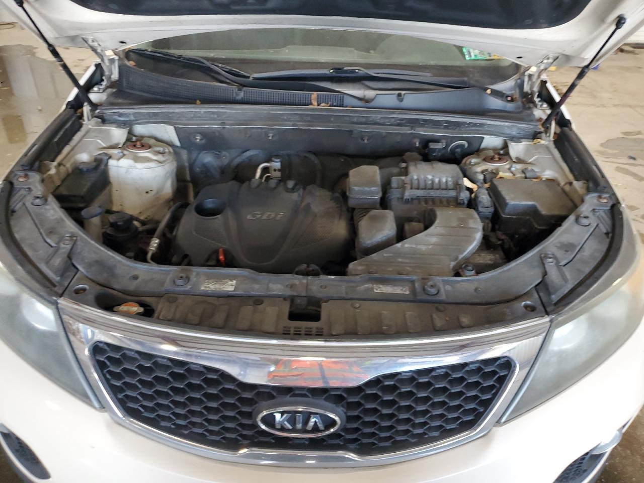 5XYKT3A67CG228175 2012 Kia Sorento Base