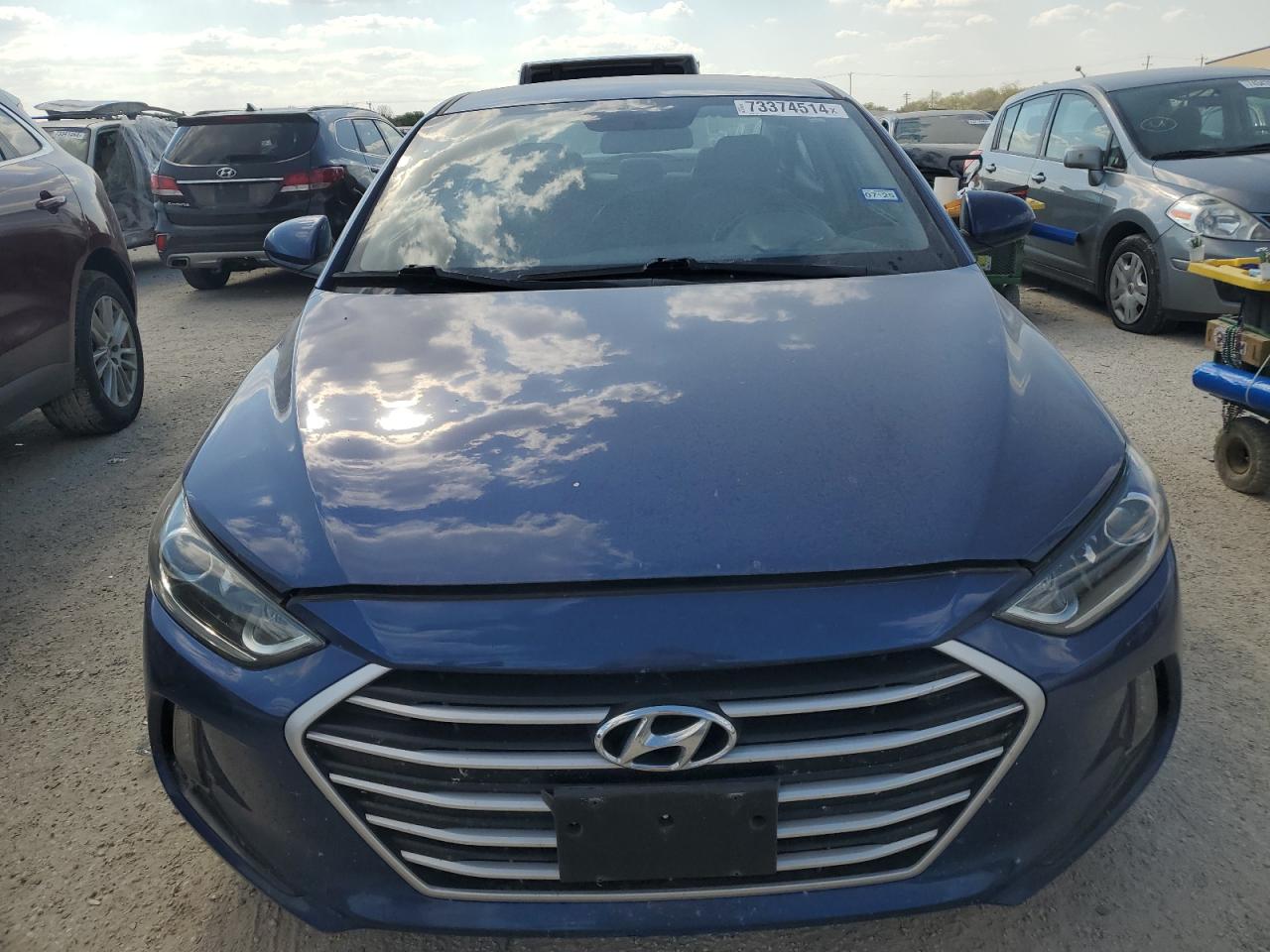 2017 Hyundai Elantra - Image 5