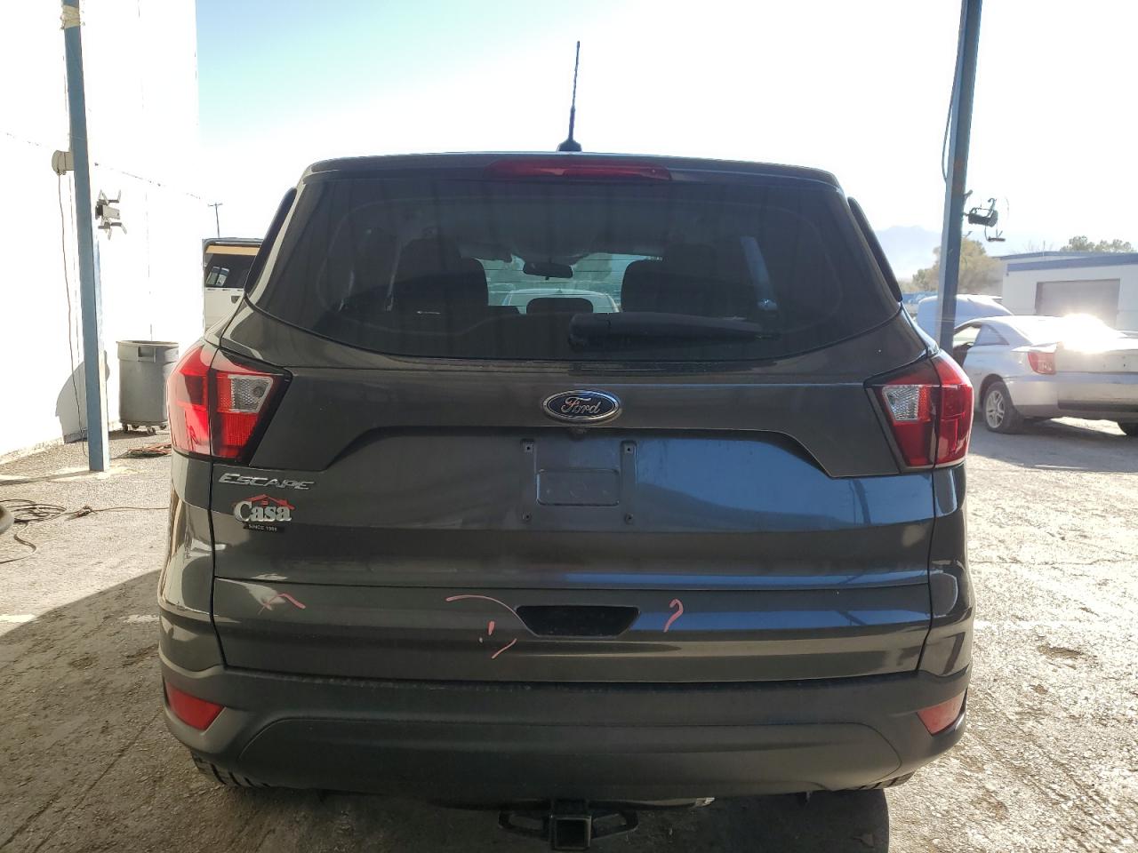 2019 Ford Escape S VIN: 1FMCU0F76KUA24784 Lot: 77600394