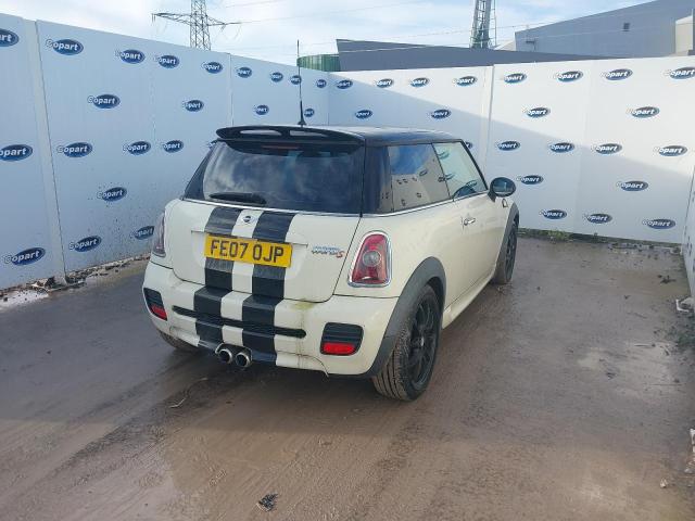 2007 MINI COOPER S