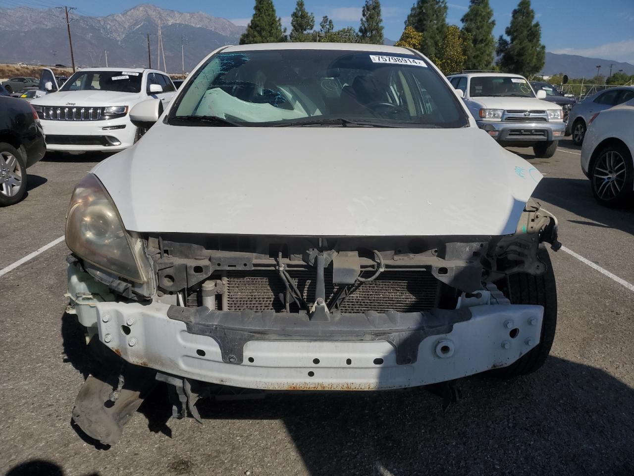 2010 Mazda 3 - Image 5