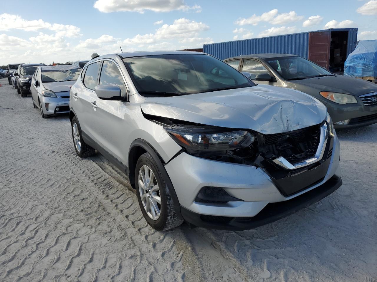 2021 Nissan Rogue Sport S VIN: JN1BJ1AV0MW566865 Lot: 77305414