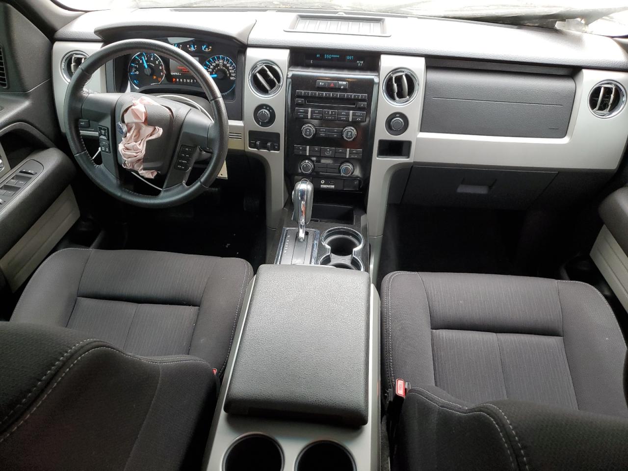 2011 Ford F-150 - Image 8