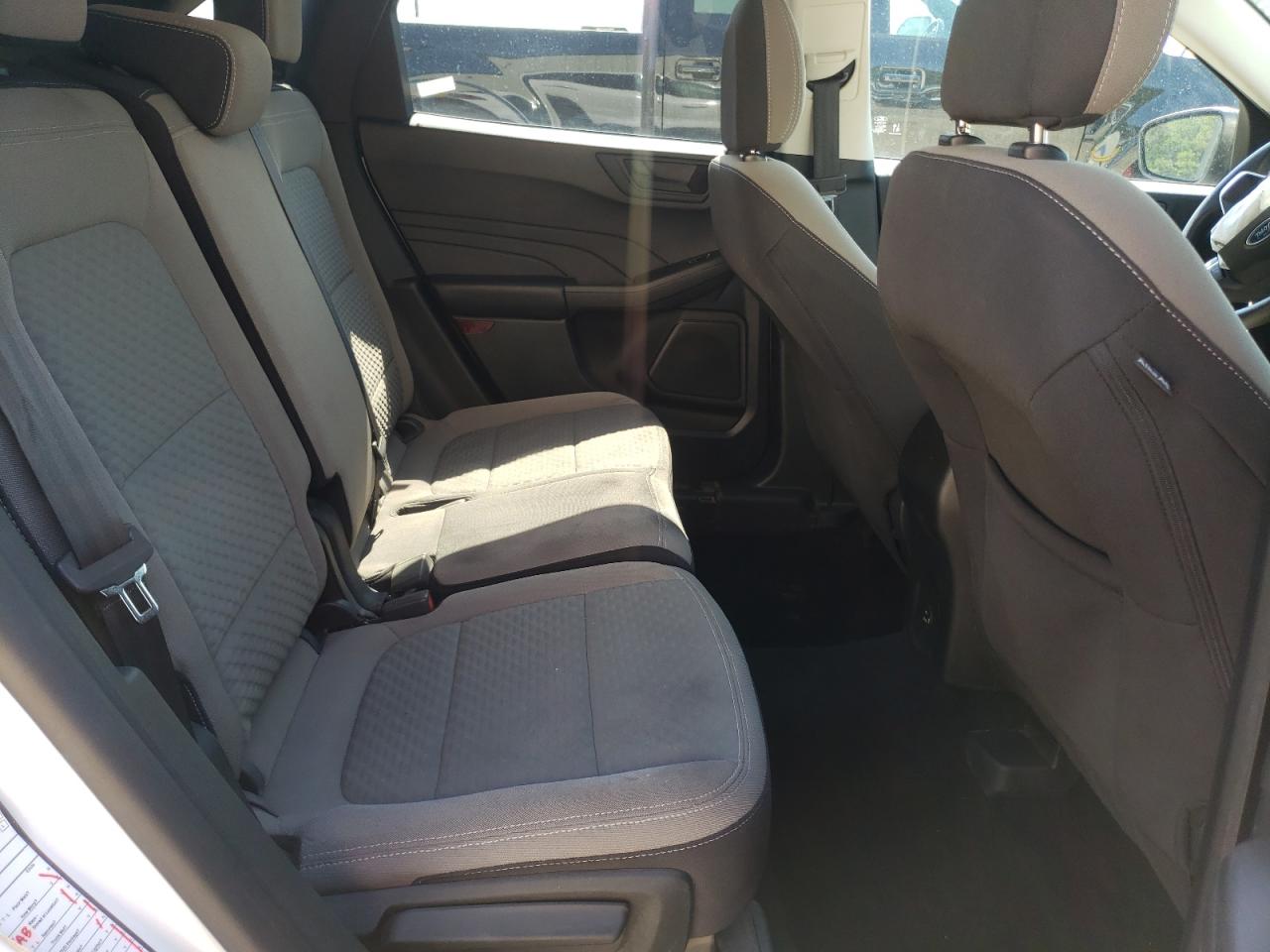 2022 Ford Escape - Image 11