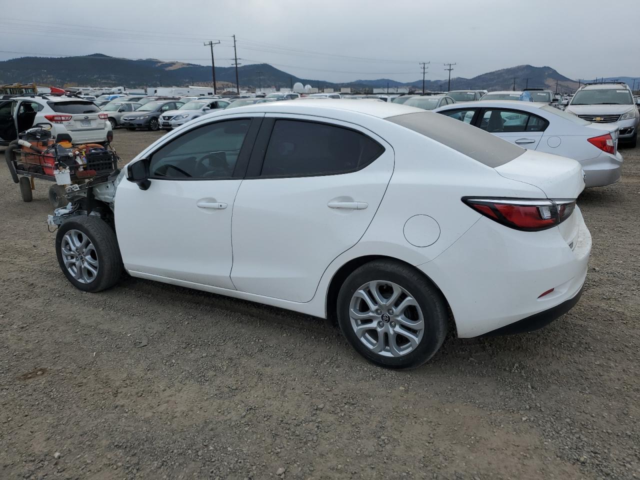2017 Toyota Yaris - Image 2